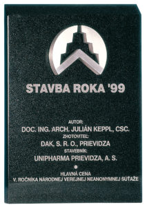 Administratívna budova Unipharma Prievidza - plaketa stavba roka 1999
